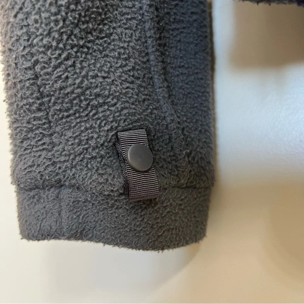 The North Face Womens Fleece Zip Up Jacket in Purple/Gray, Size XS - Picture 6 of 12